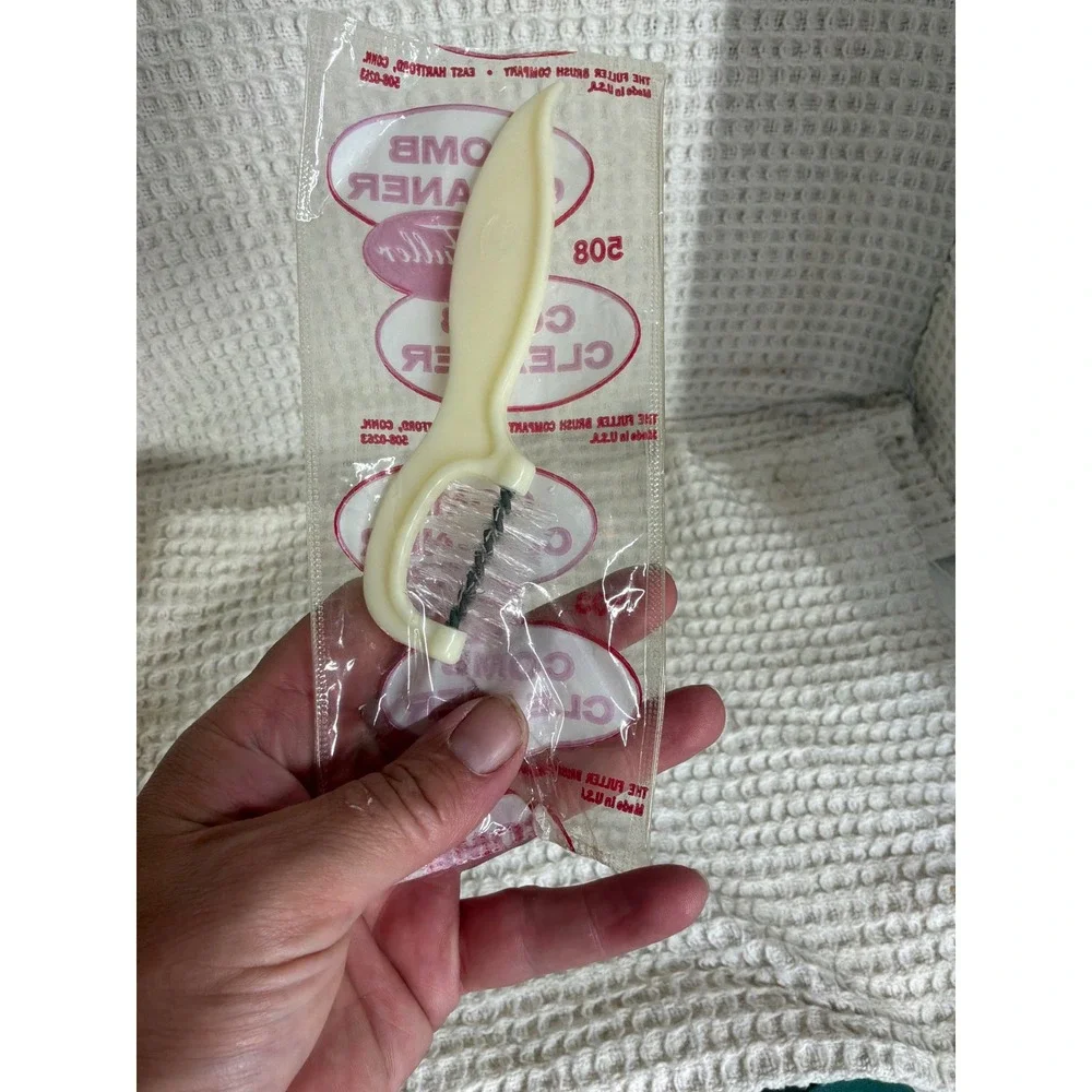 Vintage Unisex Fuller Brush Company Comb Cleaner 508 OS Cream